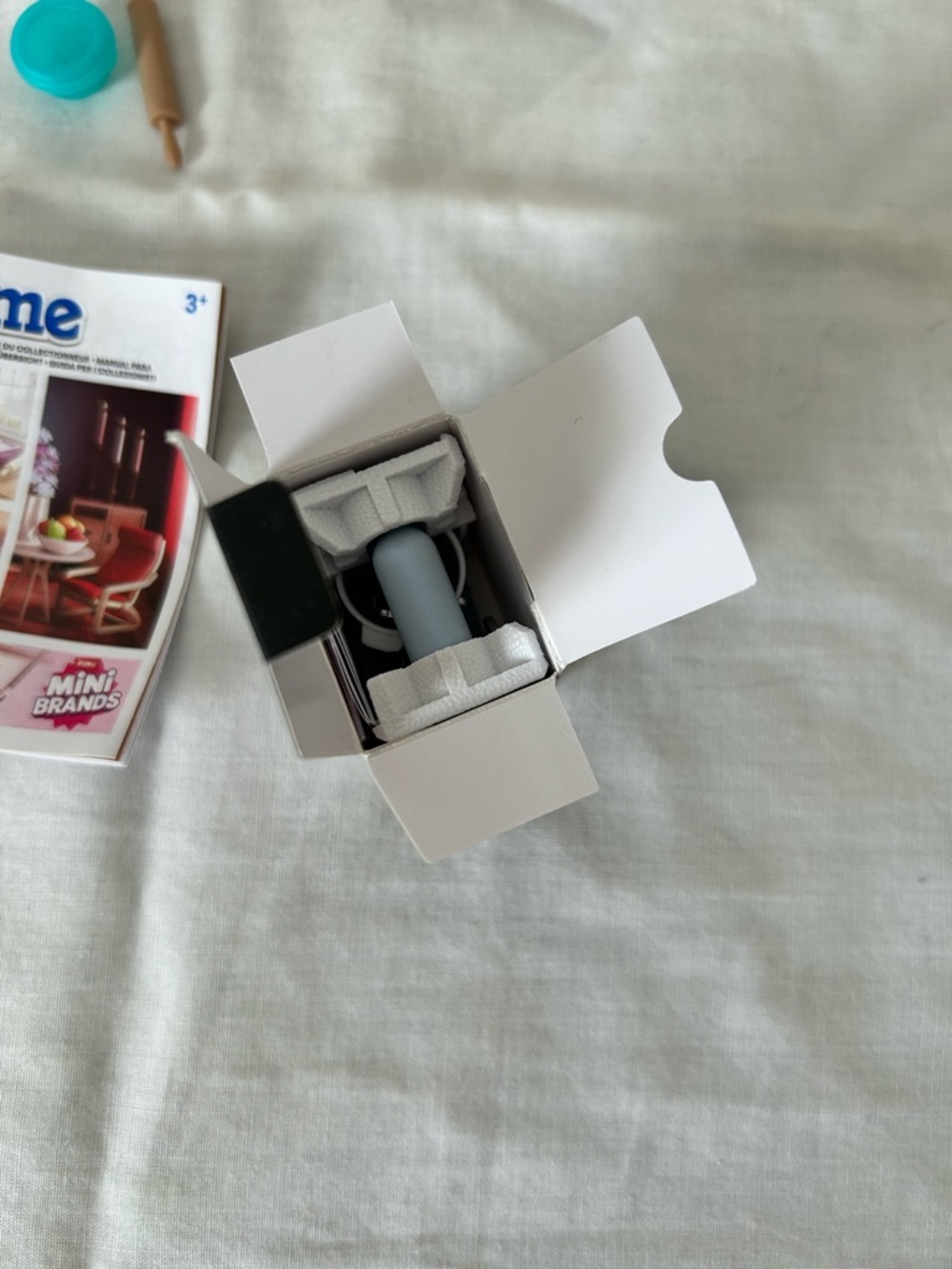 Mini Brands Home Collection-32 Pieces - Picture 5 of 5